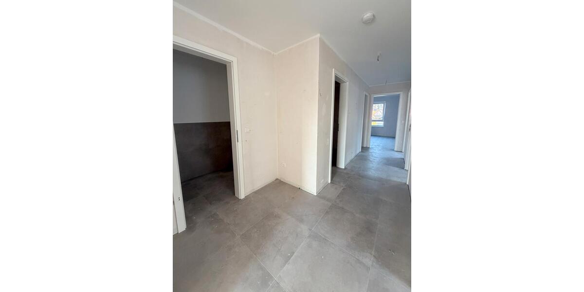 Dachgeschoßwohnung Gronau (Westfahlen) - 3 Zimmer, 92 m&sup2;, 1.330&euro; | Angebot:24149068