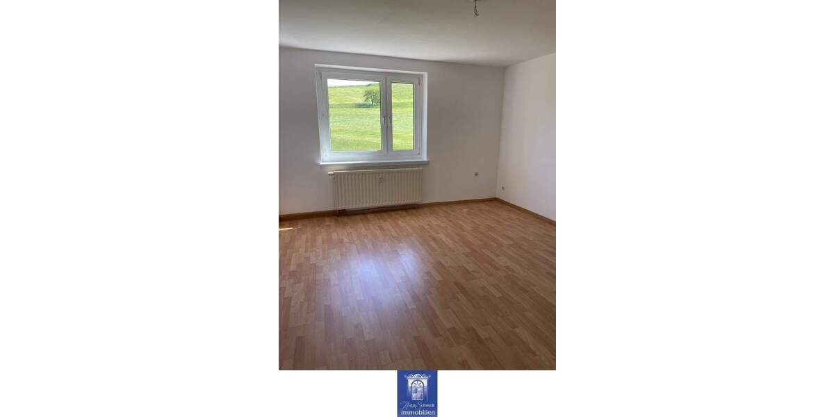 Etagenwohnung Niederstriegis Grunau - 2 Zimmer, 48 m&sup2;, 199&euro; | Angebot:25708886