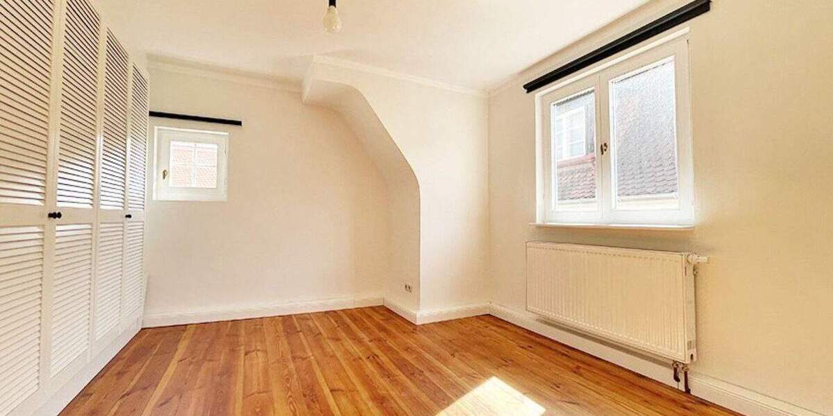 Etagenwohnung Bamberg Am Bruderwald - 3 Zimmer, 95 m&sup2;, 1.250&euro; | Angebot:24460283