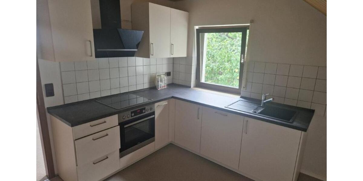 Dachgeschoßwohnung Bad Neustadt an der Saale - 4.5 Zimmer, 108 m&sup2;, 650&euro; | Angebot:24427449
