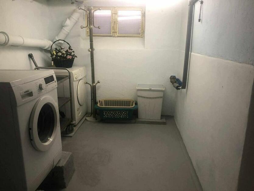 möbliertes Zimmer zu vermieten