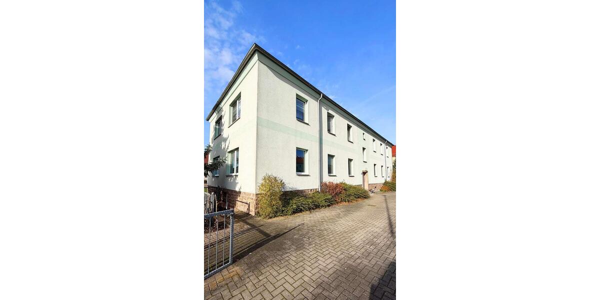 Etagenwohnung Zörbig - 3 Zimmer, 81 m&sup2;, 498&euro; | Angebot:23599558