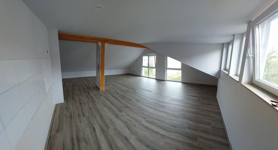 2 Zimmer Dachgeschoßwohnung 2 zimmer