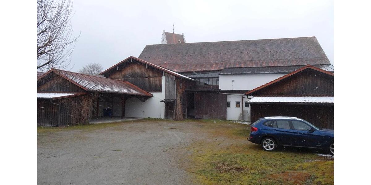 Einfamilienhaus Reisbach Englmannsberg - 8 Zimmer, 300 m&sup2;, 2.400&euro; | Angebot:26383330