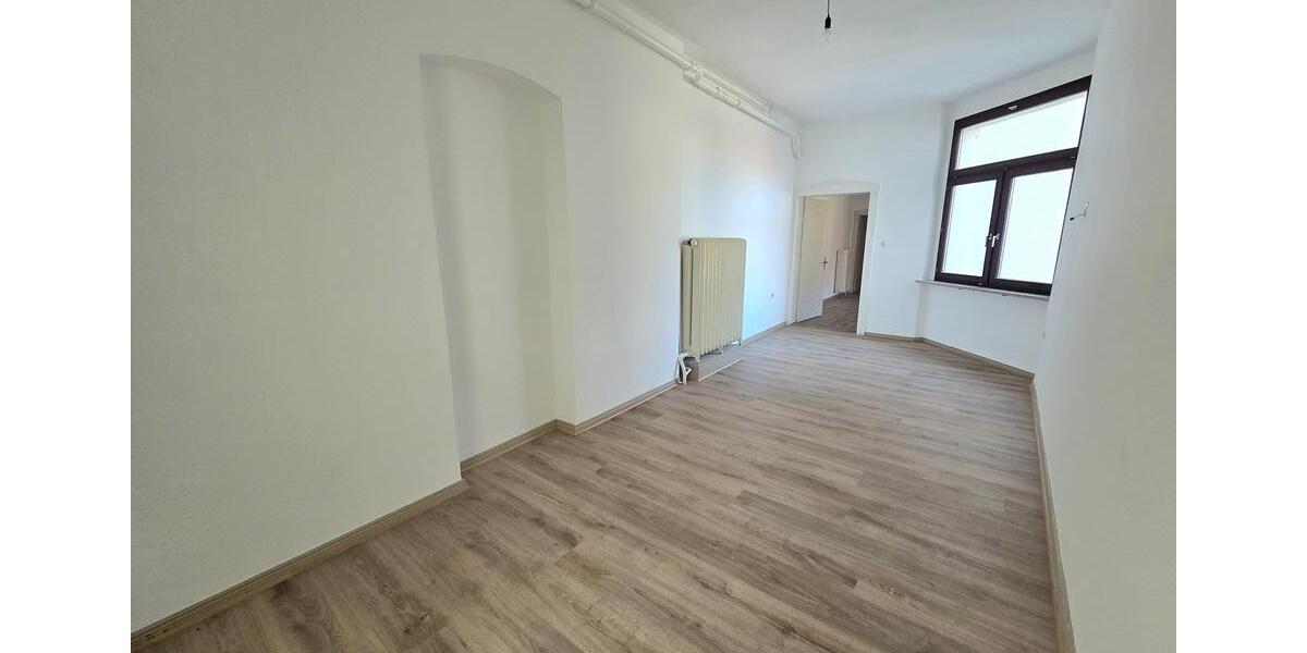 Etagenwohnung Bad Rodach - 6 Zimmer, 150 m&sup2;, 1.000&euro; | Angebot:26094590