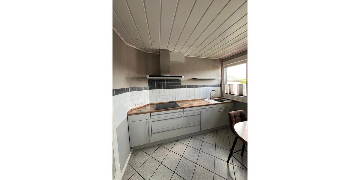 Dachgeschoßwohnung Sinntal - 3 Zimmer, 80 m&sup2;, 575&euro; | Angebot:24650377