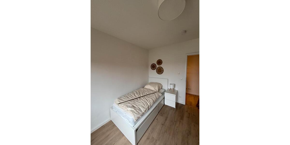 Wohnen auf Zeit Nürnberg Herrnhütte - 4 Zimmer, 12 m&sup2;, 559&euro; | Angebot:24573155