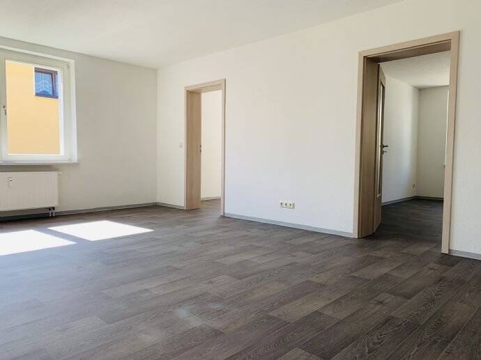 Etagenwohnung Jahnsdorf/Erzgeb. Jahnsdorf - 4 Zimmer, 100 m&sup2;, 570&euro; | Angebot:26696703