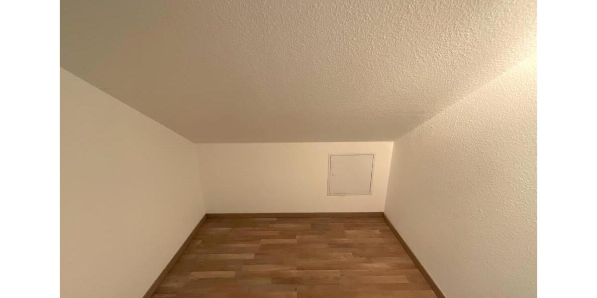 Dachgeschoßwohnung Celle Altenhagen - 1 Zimmer, 41 m&sup2;, 469&euro; | Angebot:26297110