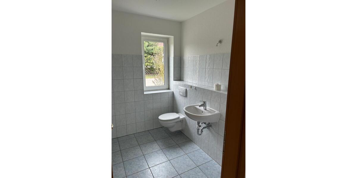 Etagenwohnung Burg (Spreewald) - 4 Zimmer, 120 m&sup2;, 1.350&euro; | Angebot:26439808
