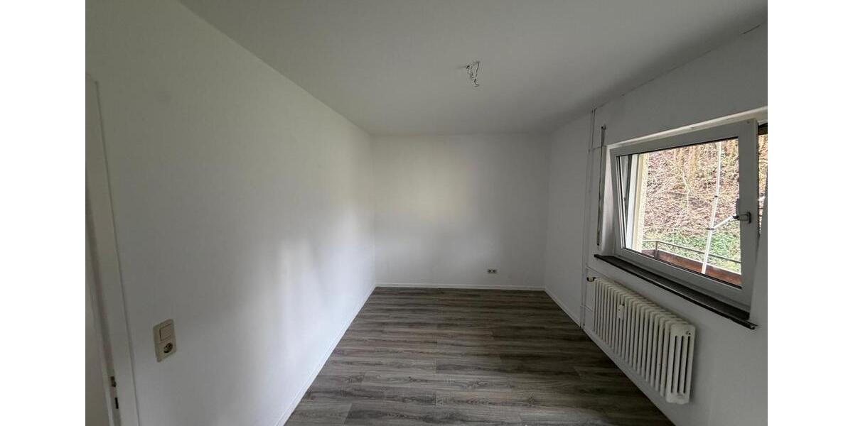 Etagenwohnung Bad Wildbad - 3 Zimmer, 75 m&sup2;, 900&euro; | Angebot:26024496