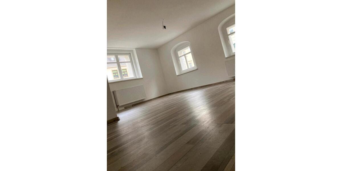 Erdgeschoßwohnung Olbernhau - 3 Zimmer, 100 m&sup2;, 700&euro; | Angebot:24559363
