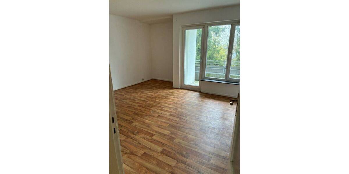 Etagenwohnung Elmshorn - 2 Zimmer, 52 m&sup2;, 546&euro; | Angebot:26141002