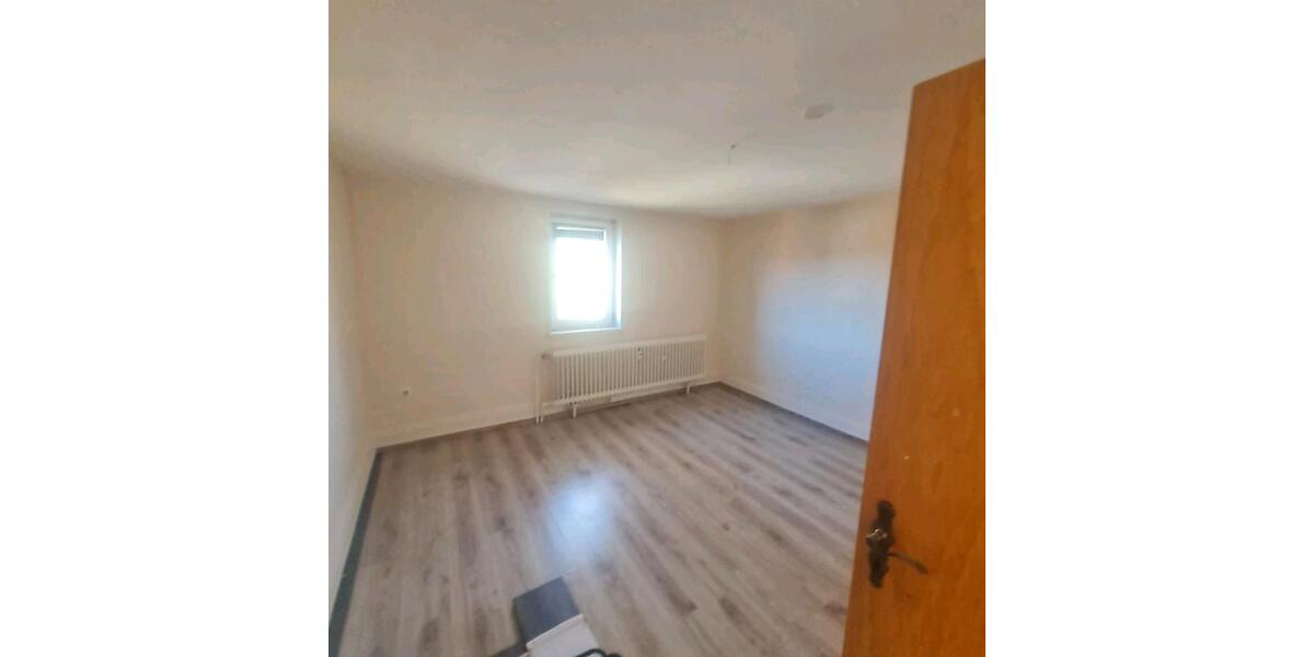 Dachgeschoßwohnung Clausthal-Zellerfeld Zellerfeld - 4 Zimmer, 90 m&sup2;, 475&euro; | Angebot:25890632