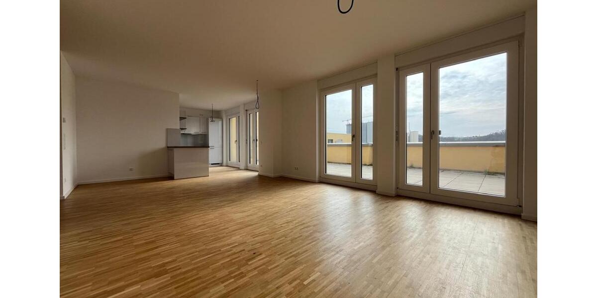 Etagenwohnung Bad Friedrichshall - 4 Zimmer, 133 m&sup2;, 2.020&euro; | Angebot:26068589