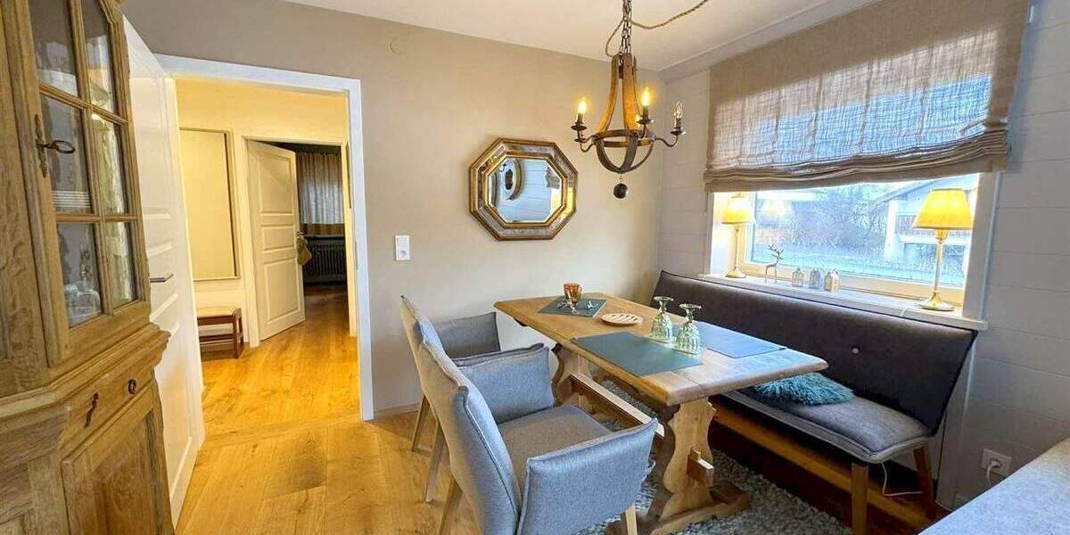 2-Zimmer-Eck-Wohnung ca. 48 m², 1. OG, voll möbliert, EBK neu, Keller - befristet auf 1 Jahr 2 zimmer