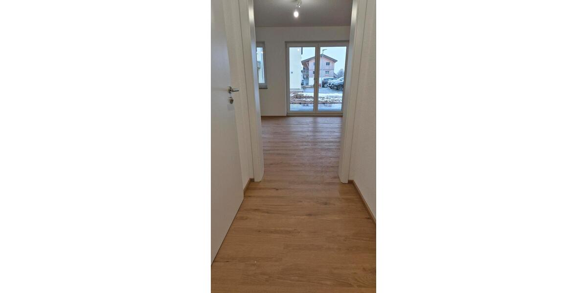 Erdgeschoßwohnung Leutkirch im Allgäu - 4 Zimmer, 89 m&sup2;, 1.090&euro; | Angebot:25576422