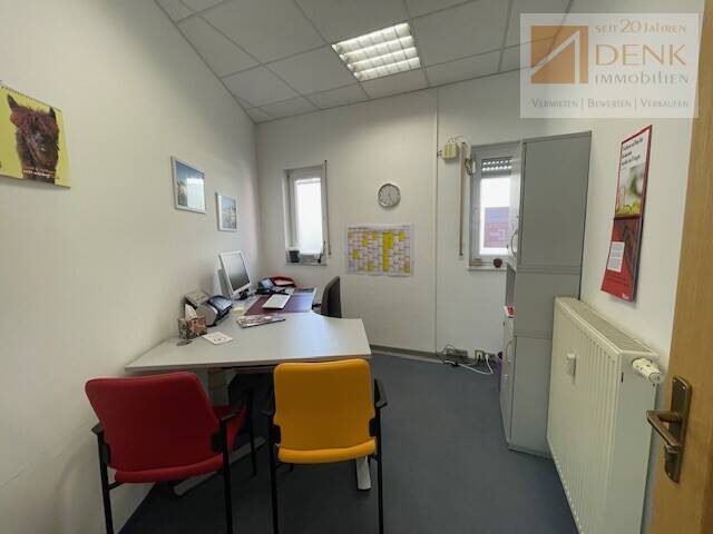 Gewerbeobjekt Kitzingen - 4 Zimmer, 90 m&sup2;, 650&euro; | Angebot:25971780