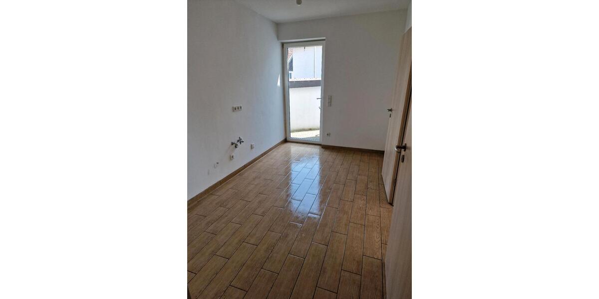 Erdgeschoßwohnung Brakel - 2 Zimmer, 65 m&sup2;, 700&euro; | Angebot:27609079