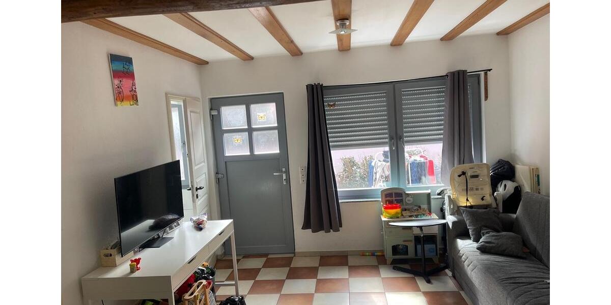 Erdgeschoßwohnung Trier West-Pallien - 1 Zimmer, 33 m&sup2;, 410&euro; | Angebot:25755106