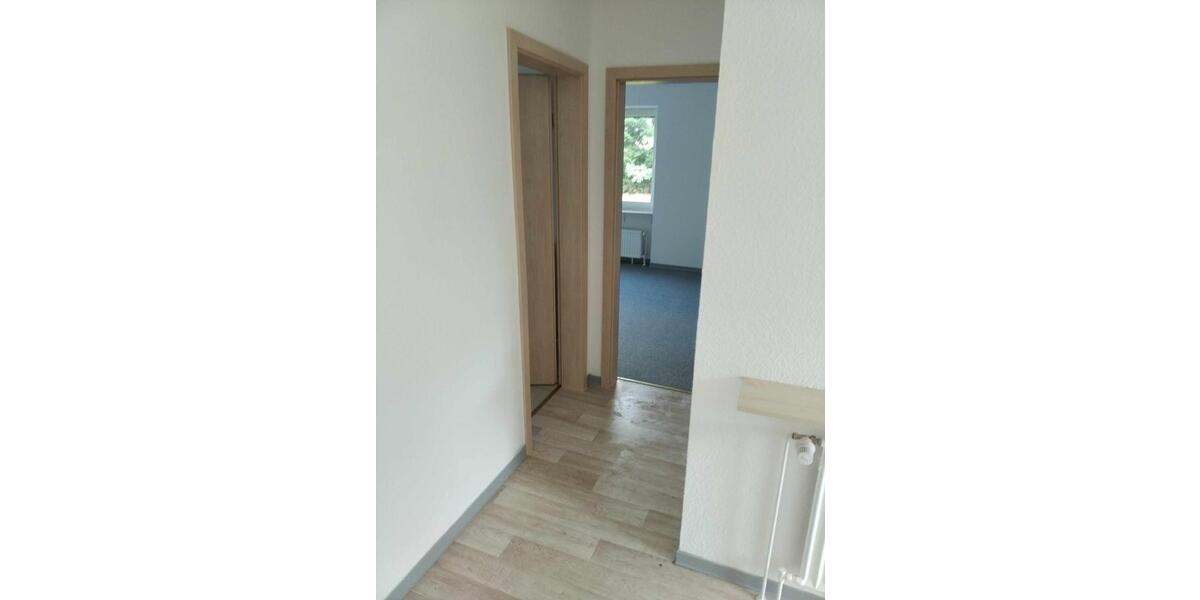 Dachgeschoßwohnung Cadenberge - 3 Zimmer, 67 m&sup2;, 490&euro; | Angebot:26617792