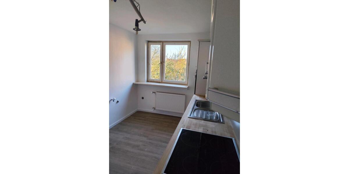 Etagenwohnung Ratzeburg - 3 Zimmer, 85 m&sup2;, 795&euro; | Angebot:26563459