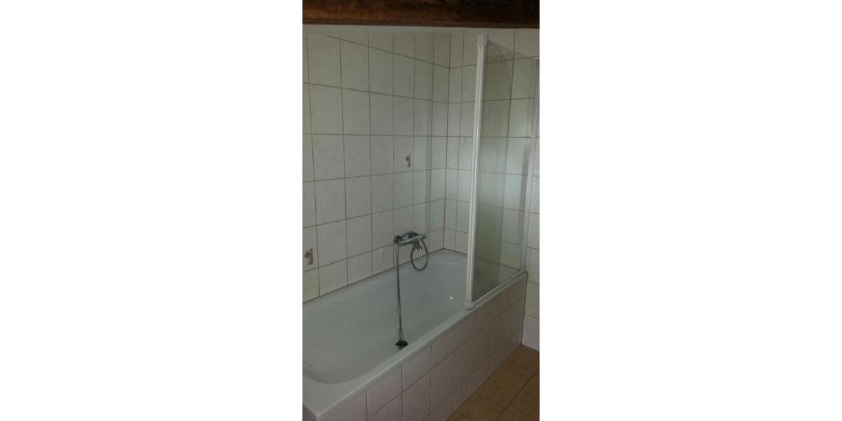 Dachgeschoßwohnung Döbern - 3 Zimmer, 76 m&sup2;, 450&euro; | Angebot:24811658