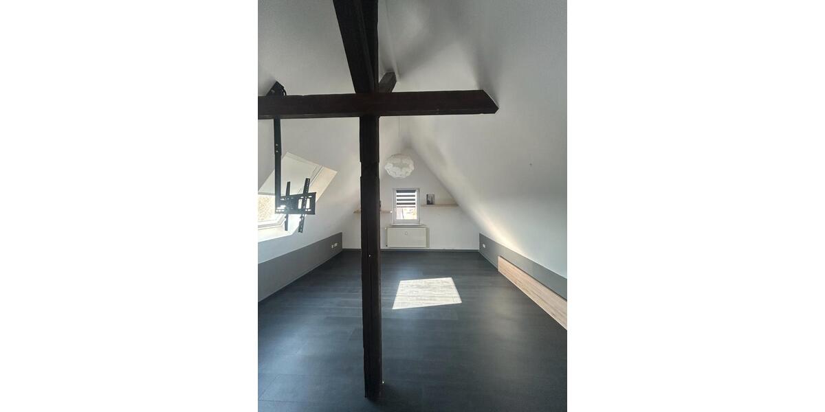 Dachgeschoßwohnung Neukieritzsch - 3 Zimmer, 71 m&sup2;, 600&euro; | Angebot:25986541