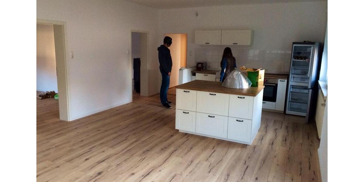 Erdgeschoßwohnung Kaufbeuren - 4 Zimmer, 120 m&sup2;, 1.225&euro; | Angebot:26646640