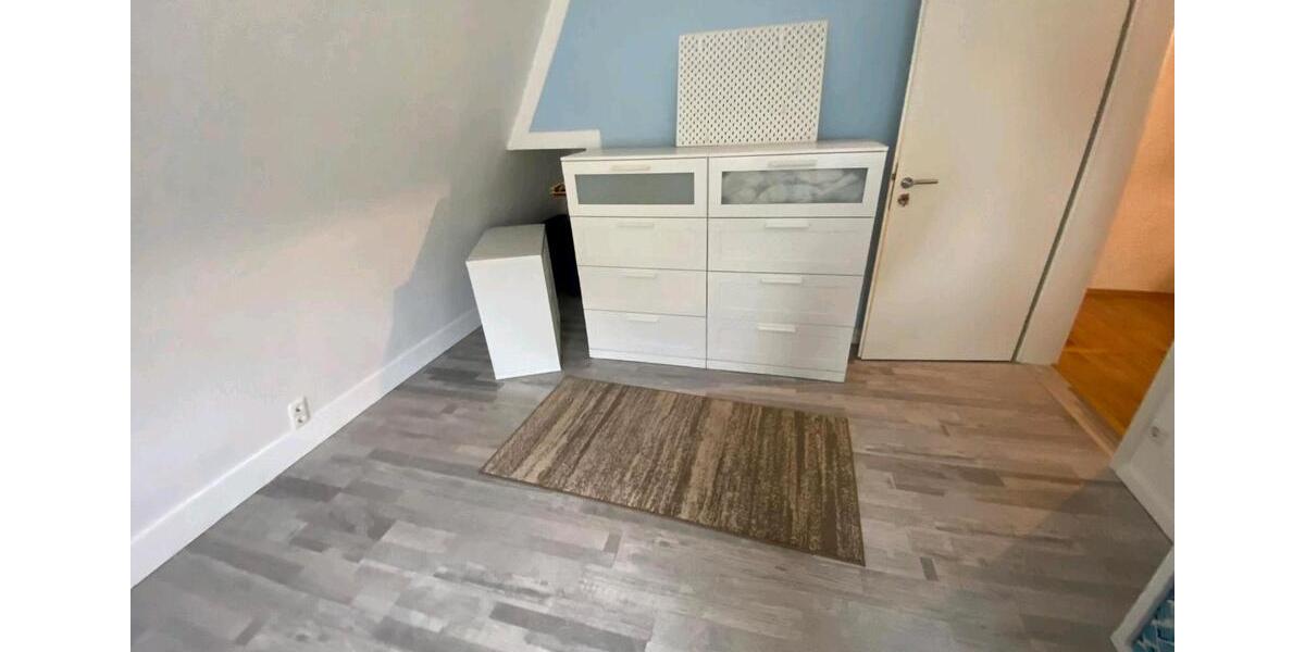 Doppelhaushälfte Nauen - 6 Zimmer, 100 m&sup2;, 2.000&euro; | Angebot:26194035