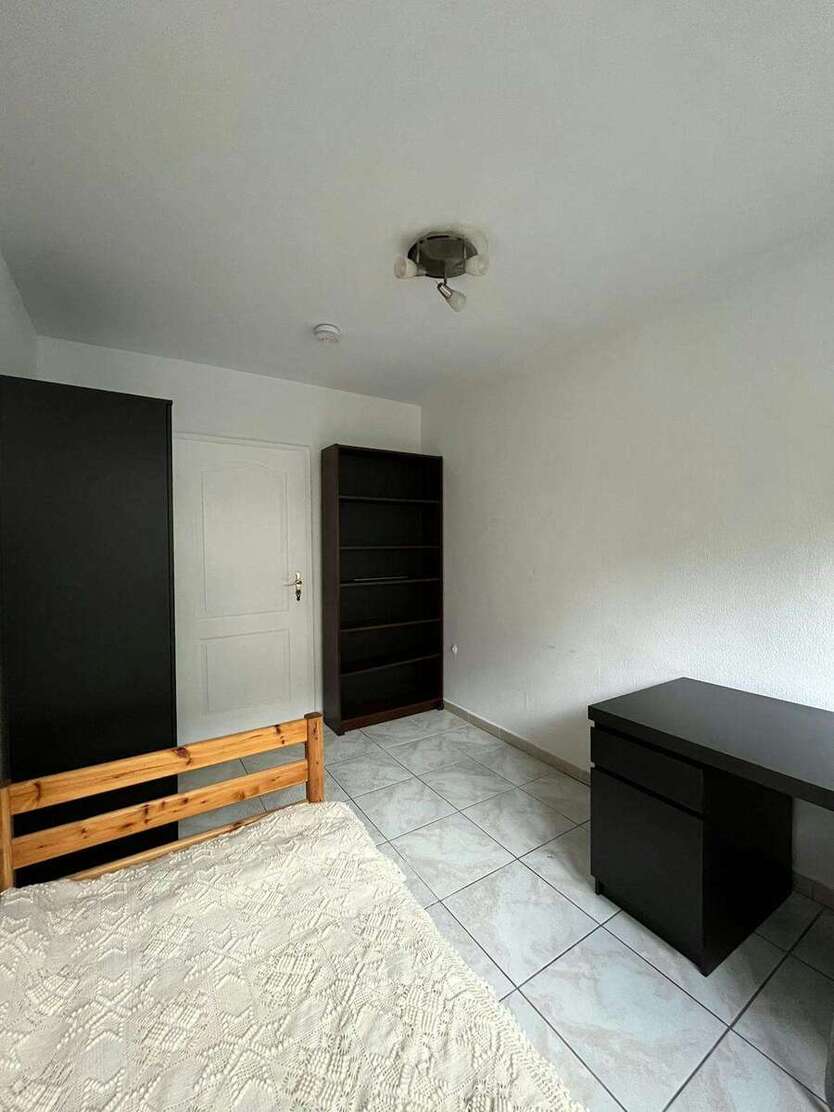 WG-Zimmer in Köln 850 € 15 m² zimmer