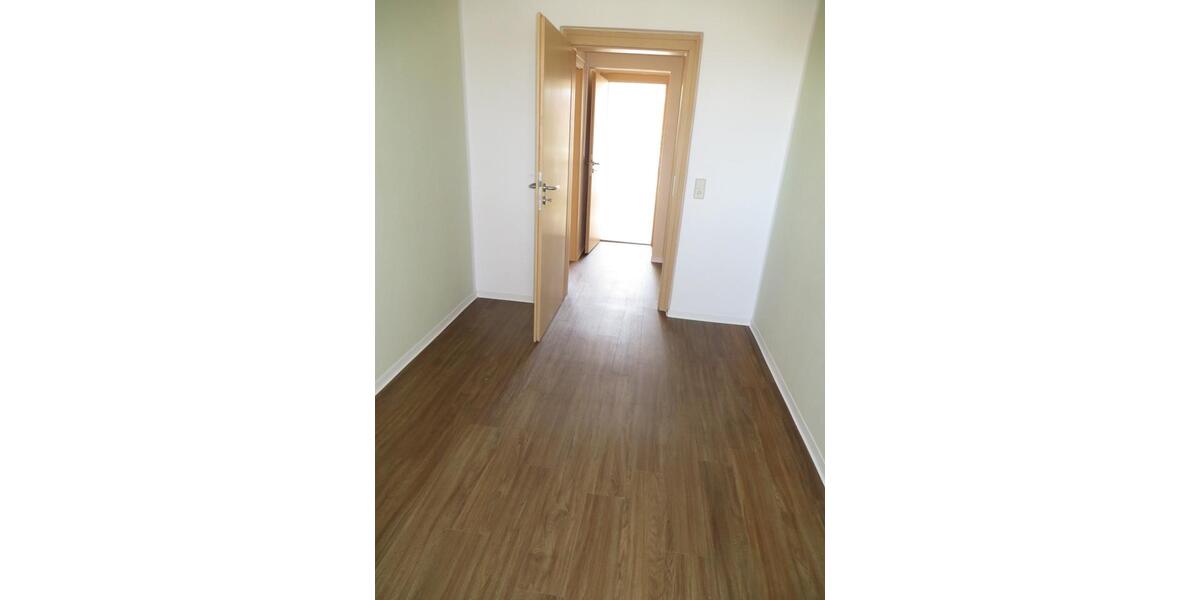 Schöne, helle 3-Zi-Wohlfühlwohnung auf dem Pirnaer Sonnenstein 3 zimmer