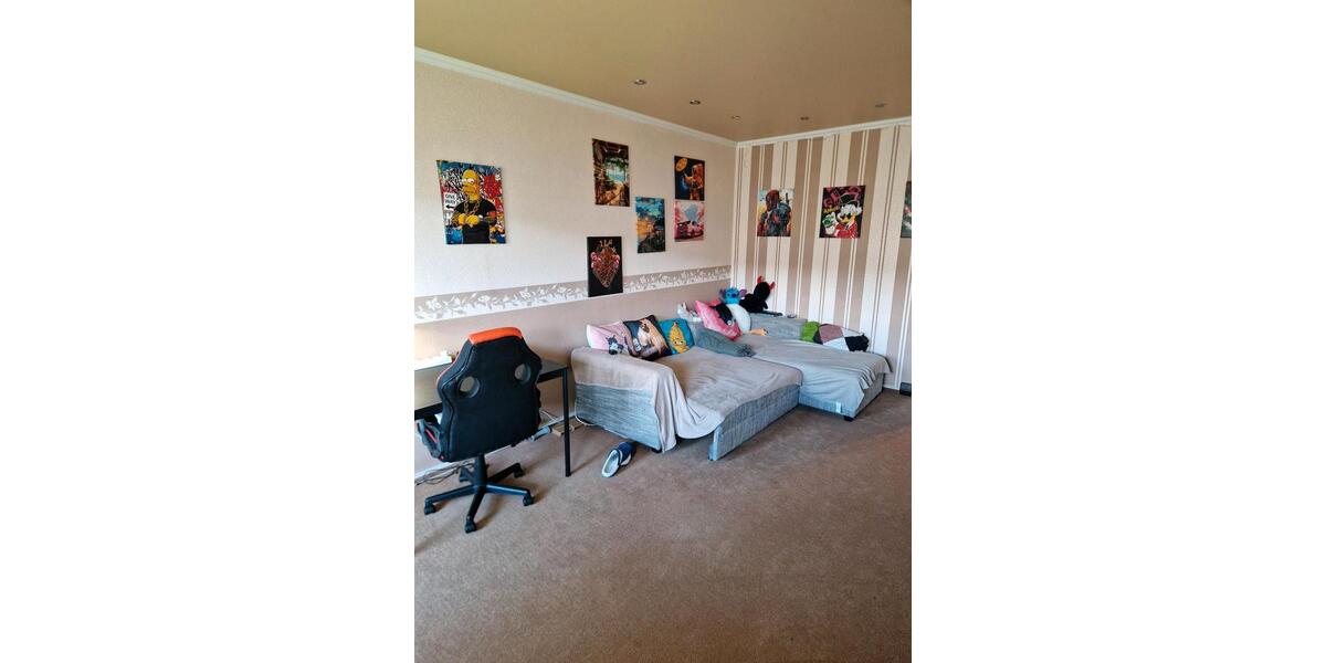 Etagenwohnung Sömmerda - 3 Zimmer, 80 m&sup2;, 870&euro; | Angebot:25904177