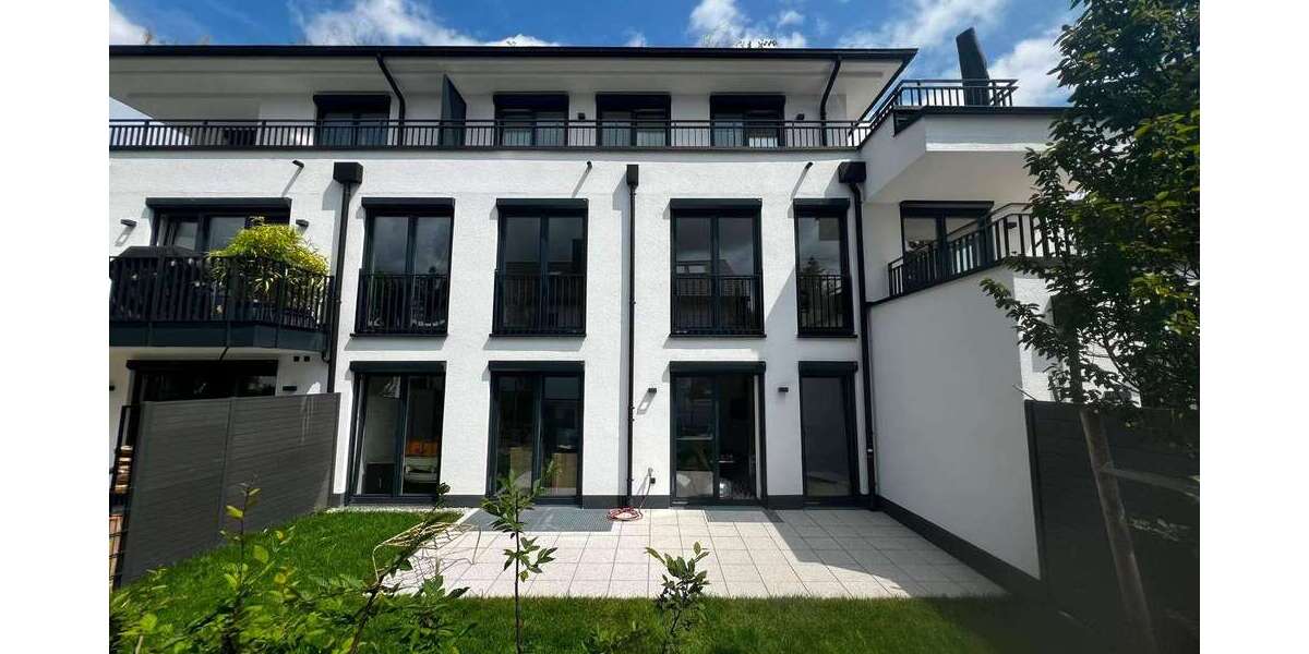 Etagenwohnung München Trudering-Riem - 3 Zimmer, 107 m&sup2;, 2.060&euro; | Angebot:27040878