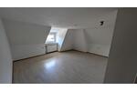 Dachgeschoßwohnung Jesberg - 2.5 Zimmer, 80 m&sup2;, 420&euro; | Angebot:25364398