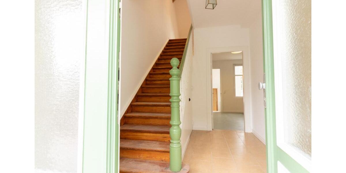 Ab sofort verfügbar: Teilsanierte Doppelhaushälfte in Cismar 4 zimmer