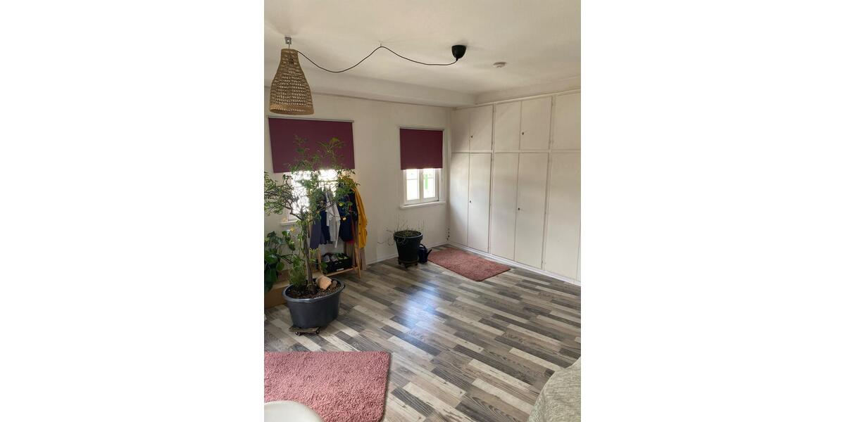 Etagenwohnung Königsfeld im Schwarzwald - 4 Zimmer, 100 m&sup2;, 900&euro; | Angebot:26268864