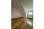 Dachgeschoßwohnung Karlsruhe Neureut - 4 Zimmer, 70 m&sup2;, 1.300&euro; | Angebot:23693533