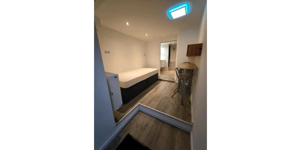 Wohnen auf Zeit Kaisheim - 5 Zimmer, 6 m&sup2;, 350&euro; | Angebot:26443178