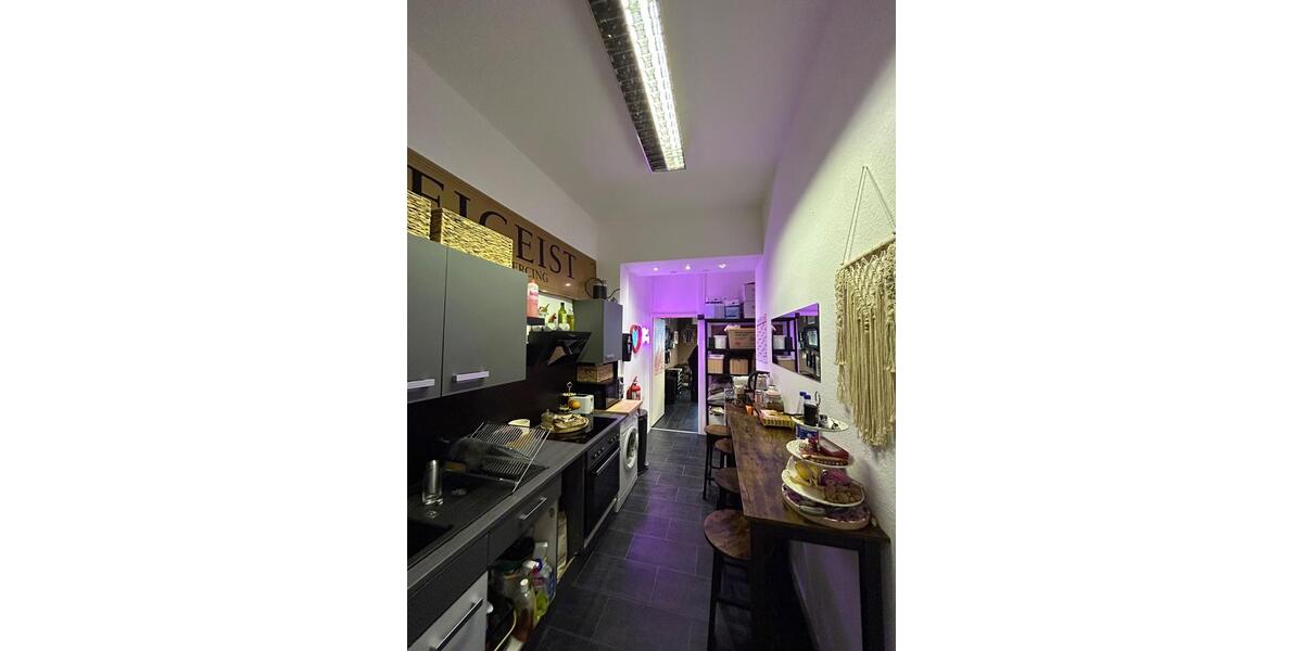 Erdgeschoßwohnung Frankfurt am Main Innenstadt - 2 Zimmer, 65 m&sup2;, 1.666&euro; | Angebot:24740404