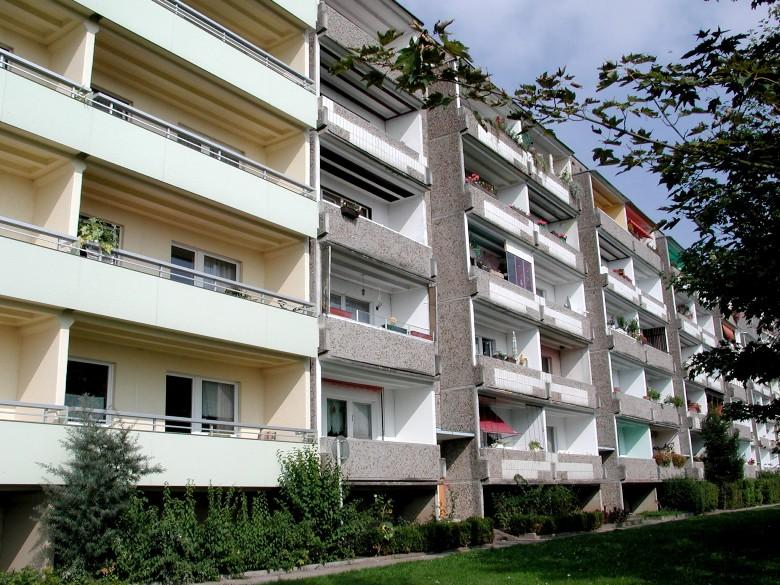 Etagenwohnung Neubrandenburg Datzeberg - 3 Zimmer, 63 m&sup2;, 300&euro; | Angebot:26278039