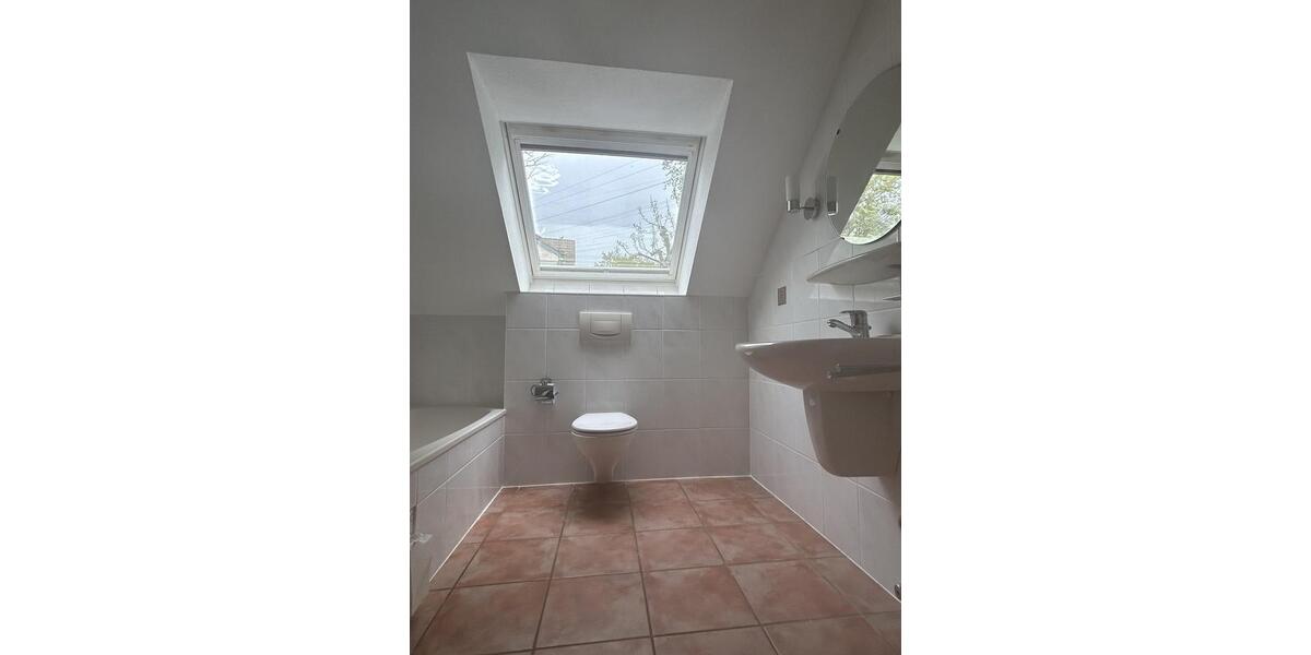 Schöne 2-Zimmer-Wohnung mit Balkon, Grün- & Blicklage von Privat. Am Schäfersberg-Niedernhausen 2 zimmer