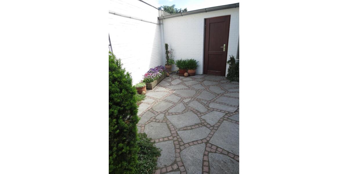 Einfamilienhaus Burgwedel - 4.5 Zimmer, 162 m&sup2;, 1.520&euro; | Angebot:26047176