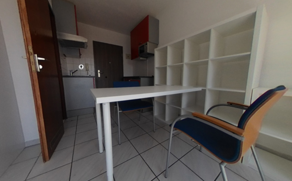 Etagenwohnung Ludwigshafen am Rhein - 1 Zimmer, 20 m&sup2;, 310&euro; | Angebot:24368016