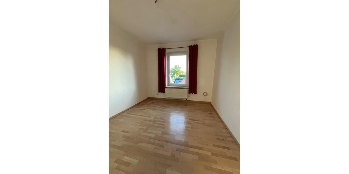 Etagenwohnung Regensburg Das Dörnberg - 3 Zimmer, 80 m&sup2;, 860&euro; | Angebot:25274800