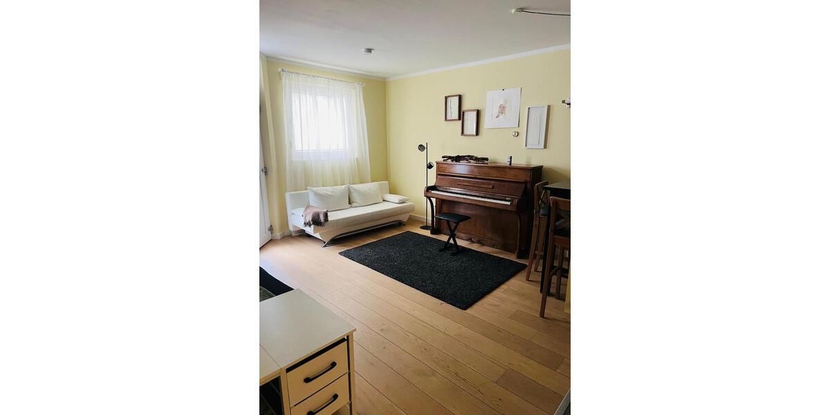 Erdgeschoßwohnung Güntersleben - 1 Zimmer, 35 m&sup2;, 550&euro; | Angebot:25170483