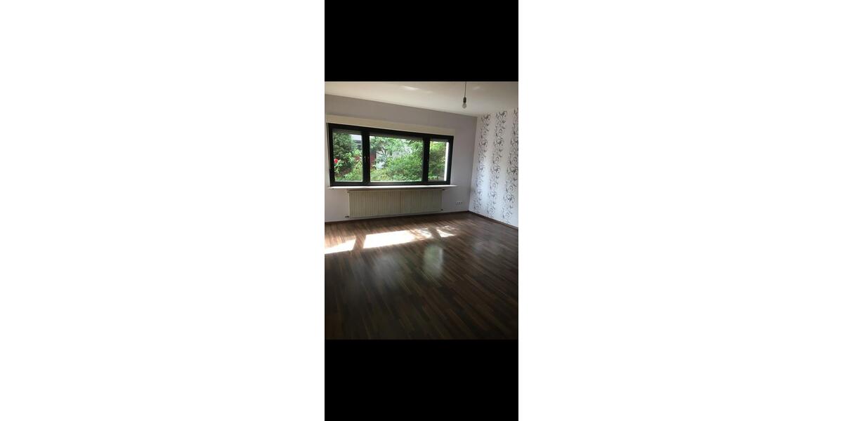 Erdgeschoßwohnung Sulzbach (Saar) - 3 Zimmer, 89 m&sup2;, 750&euro; | Angebot:26123027