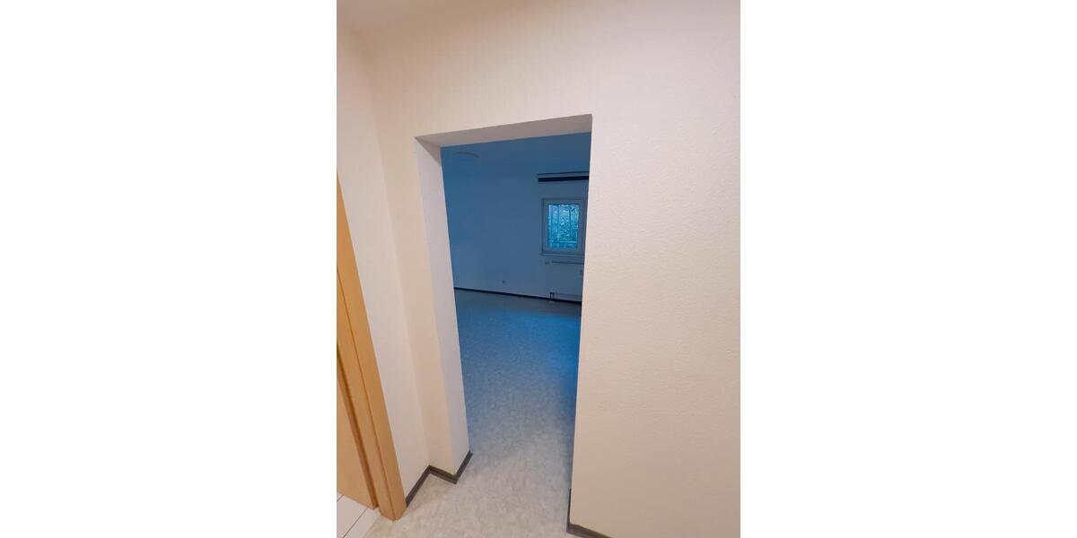 Erdgeschoßwohnung Ilmenau - 1 Zimmer, 32 m&sup2;, 430&euro; | Angebot:26003026