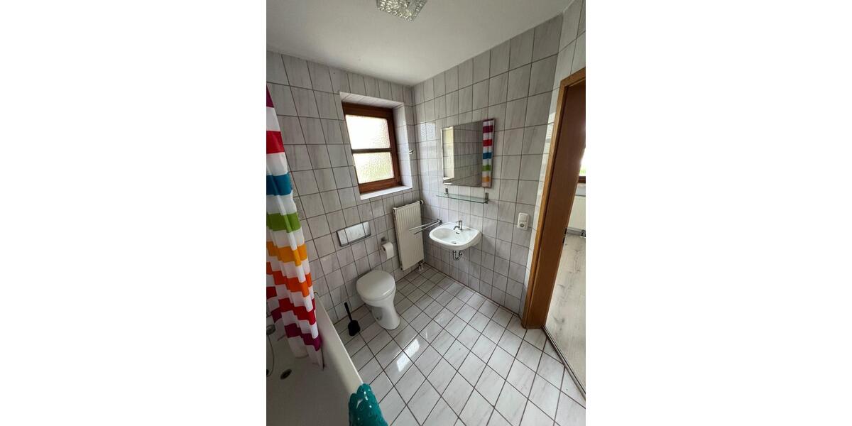 Doppelhaushälfte Maxhütte-Haidhof Haidhof - 4 Zimmer, 140 m&sup2;, 1.500&euro; | Angebot:24793183