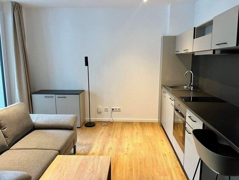 Erstbezug! Möblierte 1-Zimmer-Wohnungen mit Balkon!